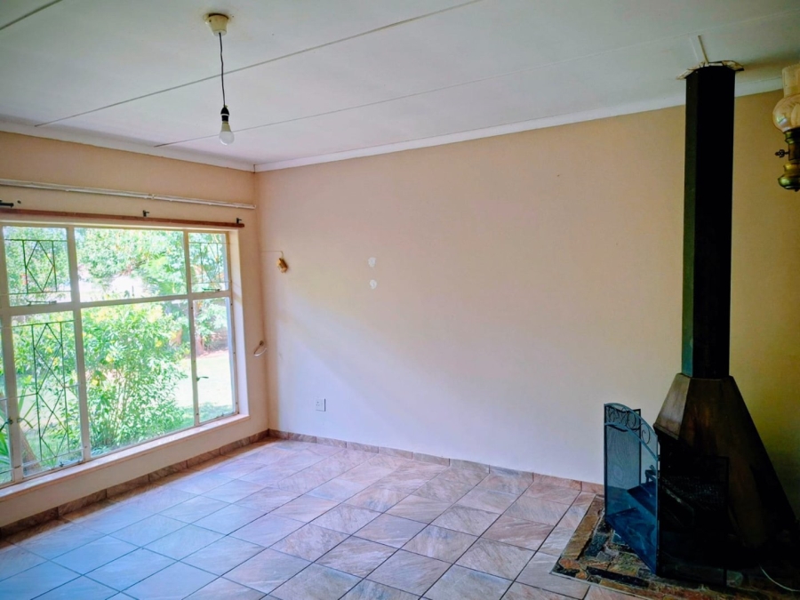 To Let 3 Bedroom Property for Rent in La Hoff North West